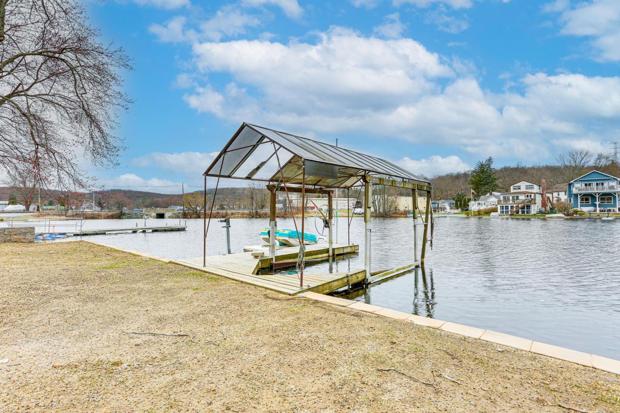 Waterfront Lake Hopatcong Home With Boat Dock! Mount Arlington Exterior photo