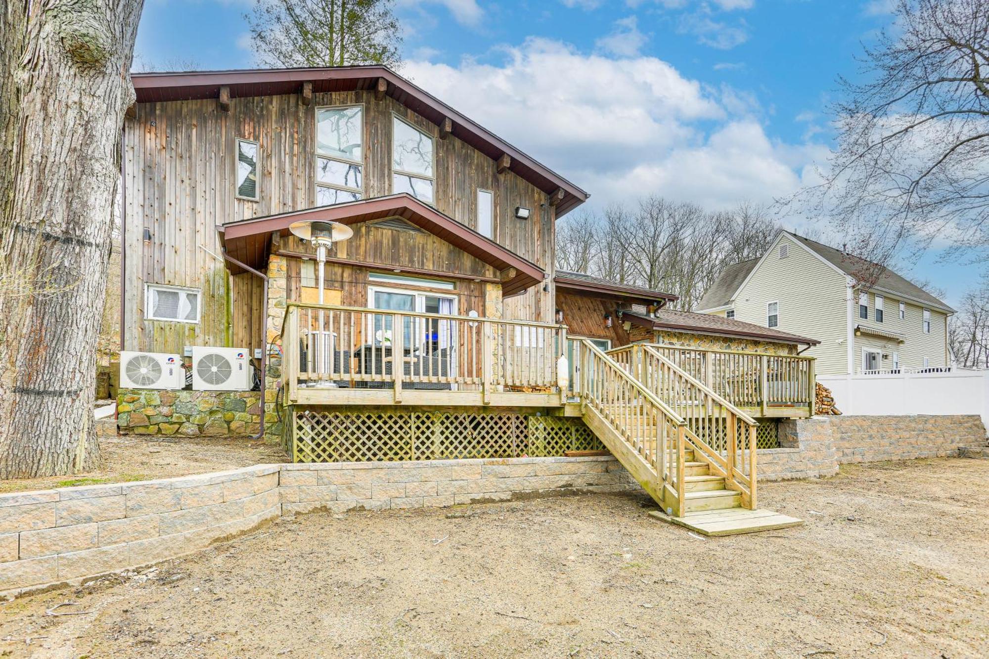 Waterfront Lake Hopatcong Home With Boat Dock! Mount Arlington Exterior photo